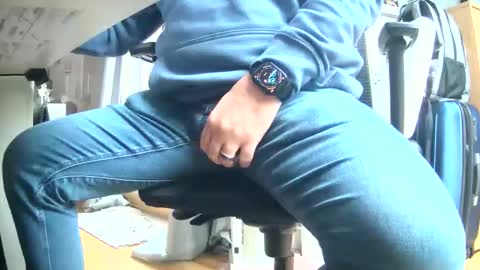 saschaalesi1976 online show from November 2025 12:44:02 PM