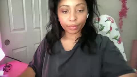 Snapshot of sasha__amour chatting on March 2026 08:58:02 PM Sasha Amour online show from March 2026 08:58:02 PM