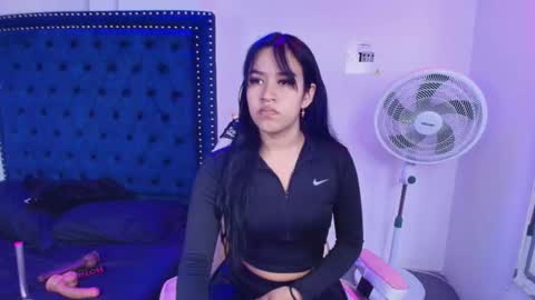 Sasha online show from November 2025 03:07:01 AM