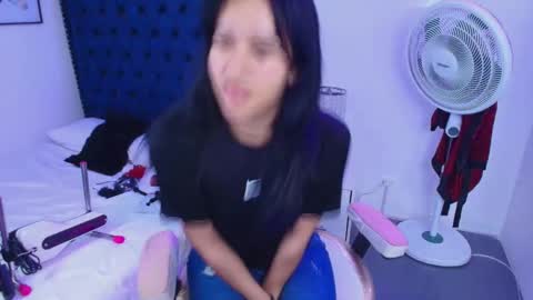 Sasha online show from December 2025 03:14:02 AM