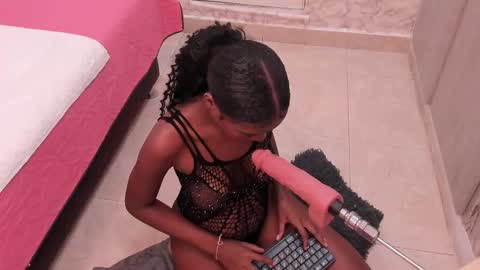 Sasha  online show from December 2025 08:05:01 PM