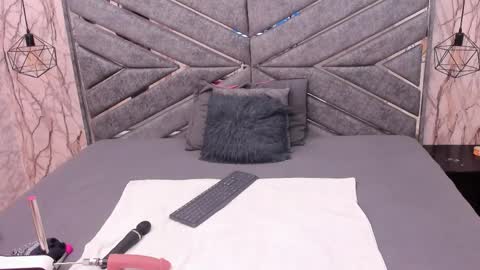 Sasha  online show from March 2026 07:46:02 PM