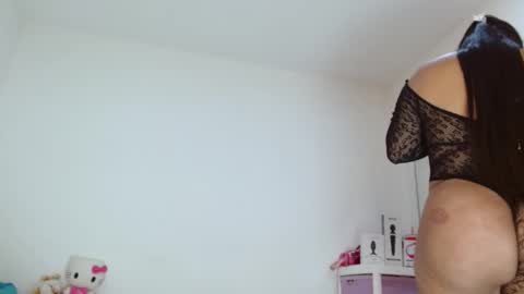 Sasha Creamy online show from February 2026 04:40:02 AM