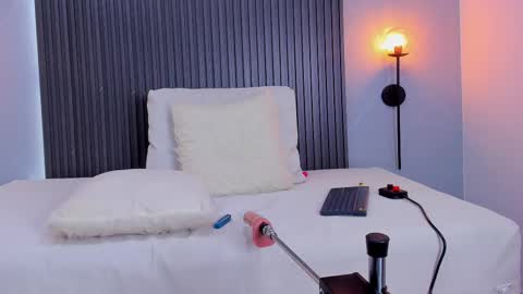 Sasha  online show from February 2025 12:34:01 PM