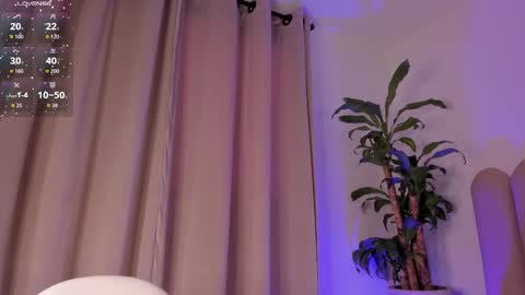 Sasha online show from September 2025 09:28:02 PM