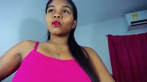 Snapshot of sashabreck1 chatting on June 2026 03:33:01 AM sashabreck1 online show from June 2026 03:33:01 AM