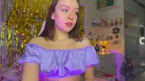 Snapshot of sashacollerx chatting on January 2026 01:04:01 PM Alexa online show from January 2026 01:04:01 PM