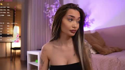 Snapshot of sashafererra chatting on May 2026 10:06:02 PM sashafererra online show from May 2026 10:06:02 PM