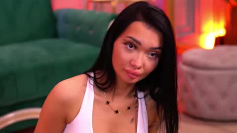 Dennise online show from February 2025 10:25:01 PM