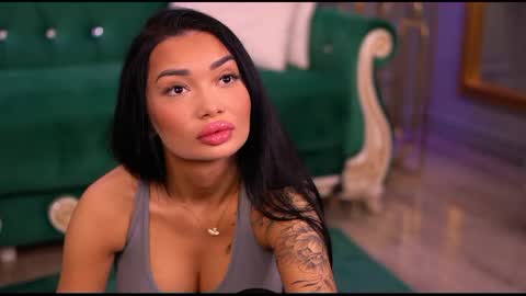 Dennise online show from February 2025 06:58:02 PM