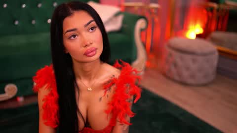 Dennise online show from March 2025 06:54:01 PM