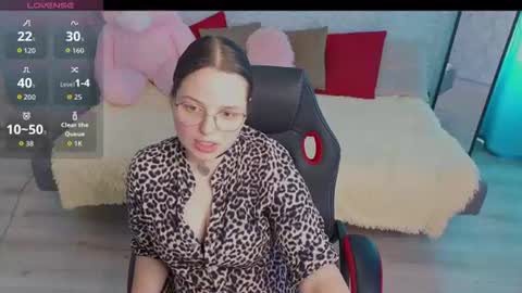 Snapshot of sashavibe chatting on June 2026 03:14:02 PM Sasha online show from June 2026 03:14:02 PM