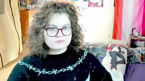 .Alexandra online show from October 2025 08:51:02 AM