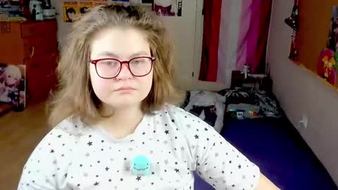 .Alexandra online show from December 2025 10:20:02 AM