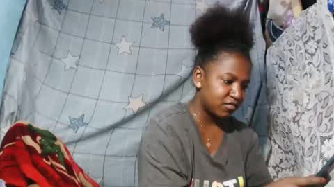 Snapshot of sasivia08 chatting on May 2026 04:15:02 PM sasivia08 online show from May 2026 04:15:02 PM