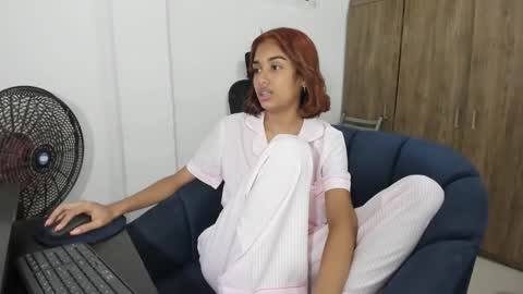 saskya13 online show from February 2026 04:08:01 AM