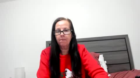 Sassiest Peach Goddess online show from December 2025 01:38:02 PM