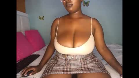 Snapshot of sassy100936 chatting on February 2026 04:42:01 AM Spicyd online show from February 2026 04:42:01 AM