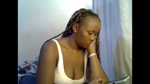 sassy_bella online show from December 2025 06:19:01 AM