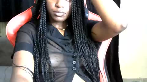 Snapshot of sassy_lyne chatting on May 2026 07:58:02 AM sassy_lyne online show from May 2026 07:58:02 AM