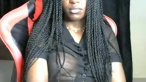 Snapshot of sassy_lyne chatting on May 2026 11:32:01 PM sassy_lyne online show from May 2026 11:32:01 PM