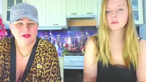 sassy_seasons online show from February 2025 10:44:02 AM