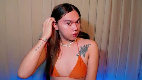 Snapshot of sassyffyra69 chatting on June 2026 04:15:01 AM MARIO LABO online show from June 2026 04:15:01 AM