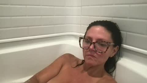 sassynsweetmilf online show from July 2026 04:46:01 PM