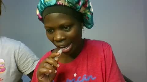 Snapshot of sassytannia chatting on February 2026 11:31:02 AM sassytannia online show from February 2026 11:31:02 AM