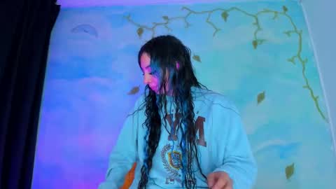 Saturnooo online show from September 2025 06:36:01 AM