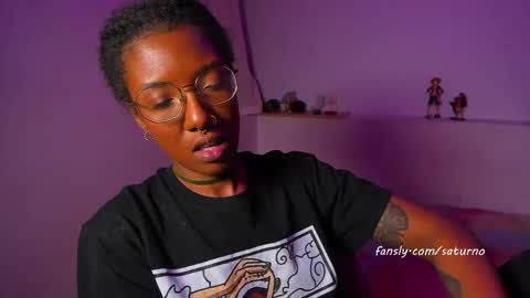 saturno_vibes online show from October 2025 07:41:01 AM