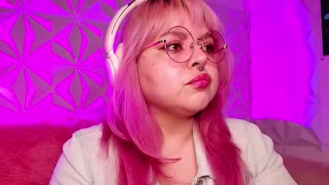 Gina George online show from February 2026 09:57:01 PM