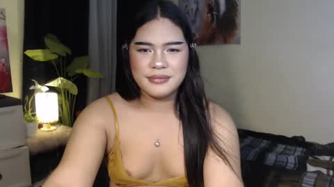 Snapshot of saucey_rhed chatting on January 2025 09:39:02 AM RHED online show from January 2025 09:39:02 AM