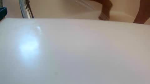 ElVergone online show from February 2025 07:46:01 PM