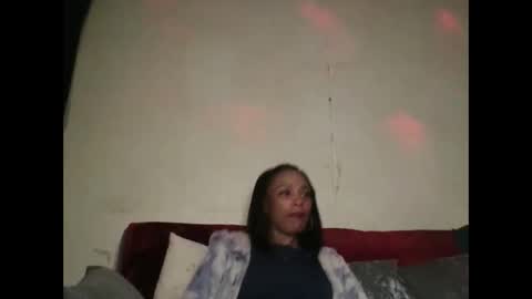 Shaniiice online show from November 2025 12:32:02 AM