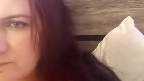 Snapshot of saucybear666 chatting on December 2024 06:22:01 AM SnowBunny online show from December 2024 06:22:01 AM