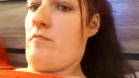 Snapshot of saucybear666 chatting on February 2025 06:03:01 AM SnowBunny online show from February 2025 06:03:01 AM