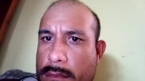 saul73273 online show from April 2026 01:31:02 PM