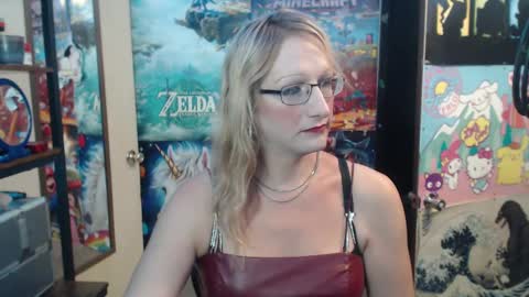 Savanah online show from September 2025 05:18:02 AM