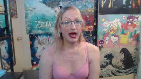 Savanah online show from March 2026 09:32:02 PM