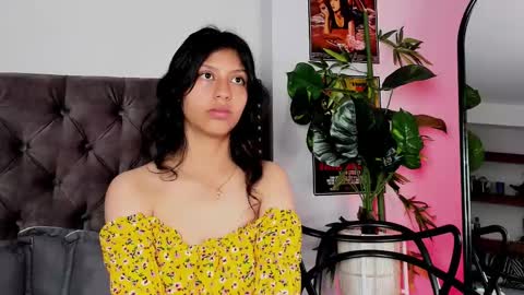 Snapshot of savannah_cameron chatting on December 2024 06:38:01 PM Savannah online show from December 2024 06:38:01 PM