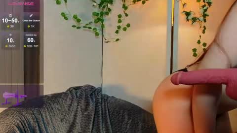 Snapshot of savannah_h chatting on July 2026 08:35:02 PM savannah_h online show from July 2026 08:35:02 PM