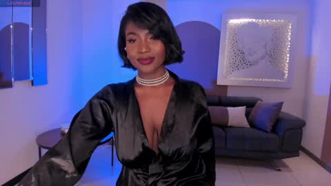 S a v a n n a h  online show from February 2025 06:45:01 PM