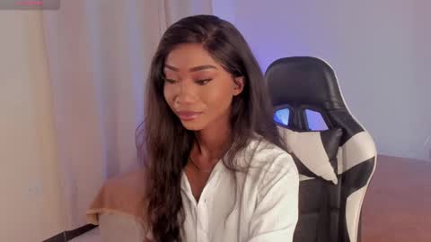 Snapshot of savannahwildee chatting on February 2025 09:04:01 PM Savannahwildee online show from February 2025 09:04:01 PM