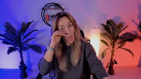 save the qween online show from January 2025 05:26:02 AM