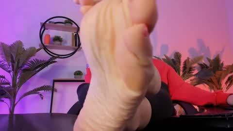 save the qween online show from February 2025 10:14:02 AM