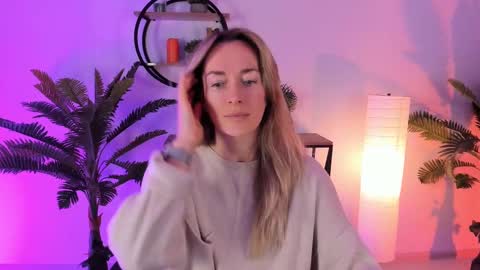 save the qween online show from February 2025 08:22:02 AM