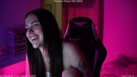 Naomi online show from April 2026 06:43:01 PM