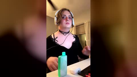 Snapshot of savvysav94 chatting on February 2026 10:49:02 AM Savvy online show from February 2026 10:49:02 AM