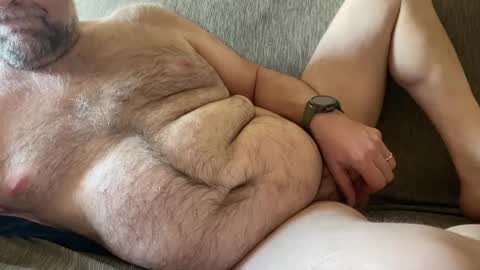 SaxBoBear online show from April 2026 02:34:01 PM